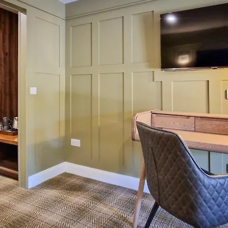 Отель Doolin Inn 4*